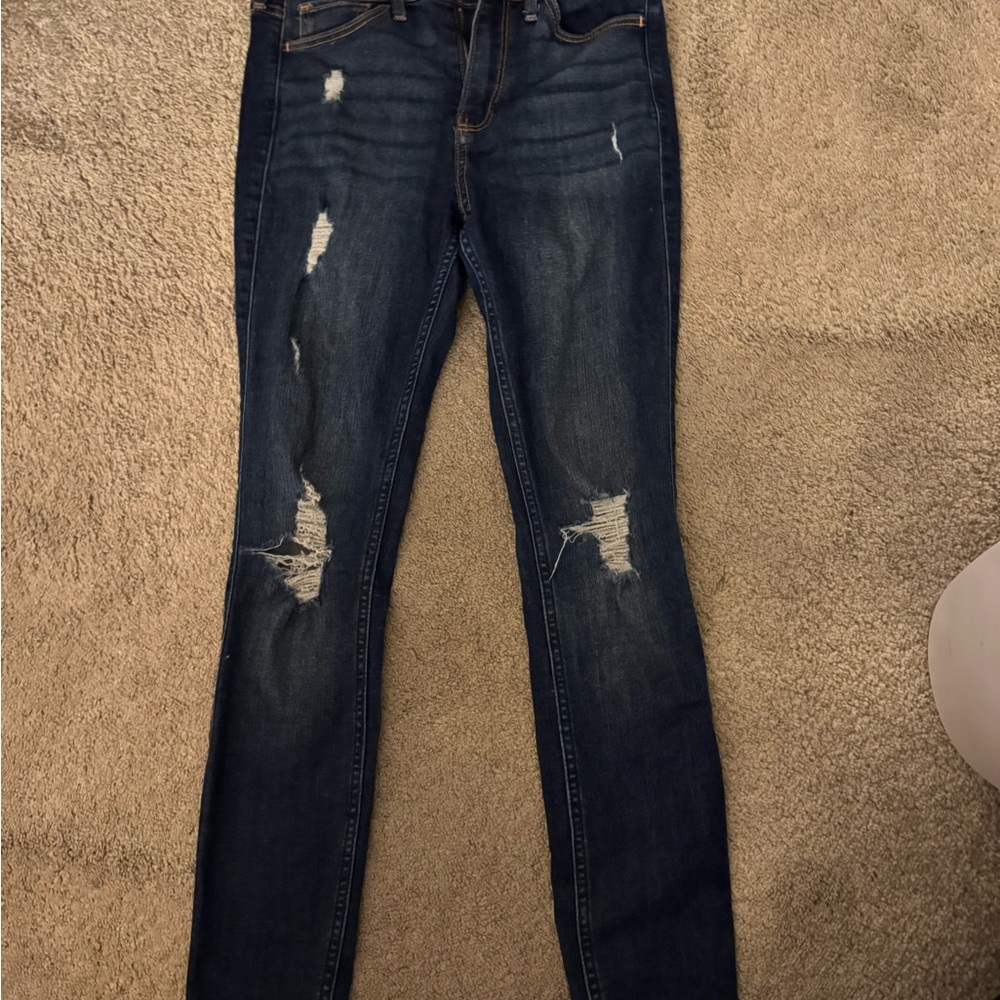 Hollister jeans